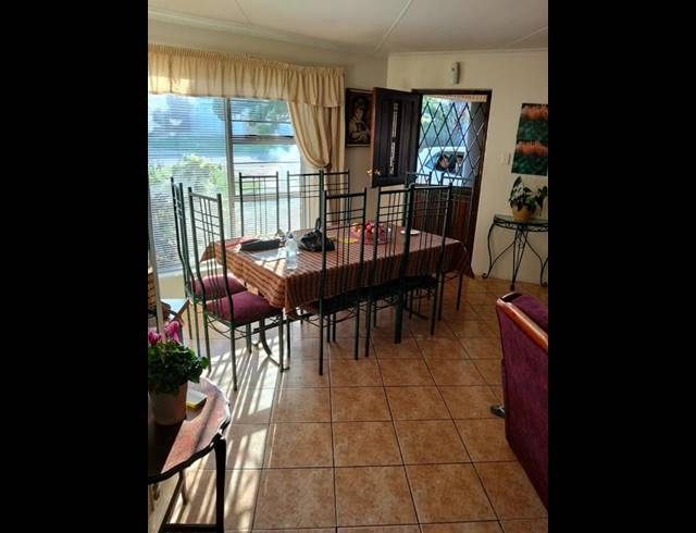 4 BEDROOM PROPERTY TO RENT IN WAVECREST